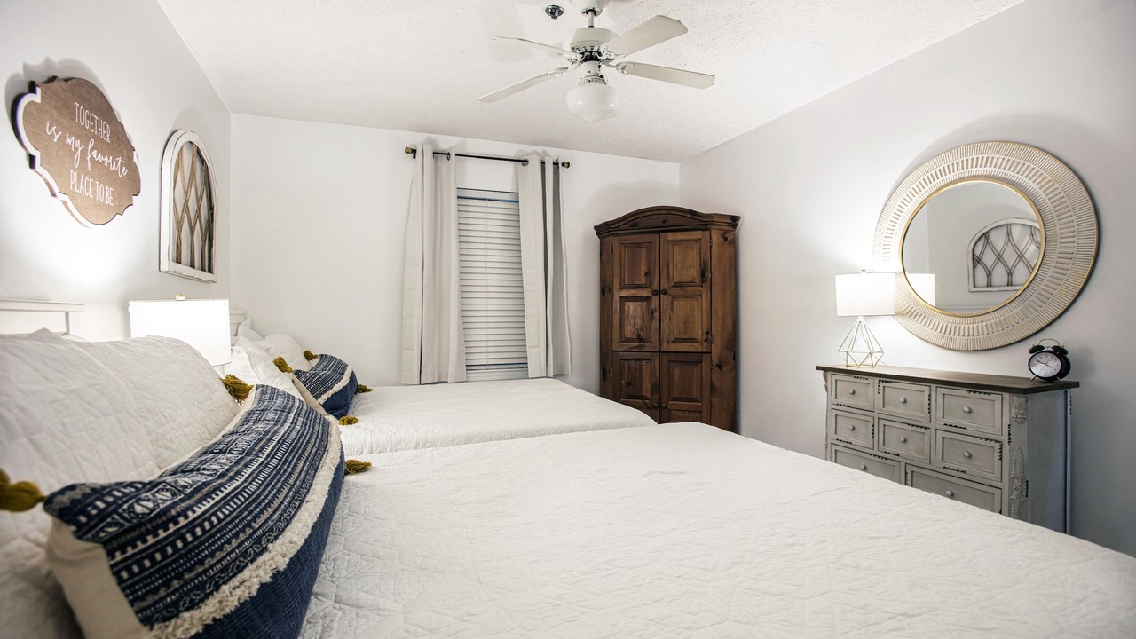 Photo of Bedroom in Bahama Beach