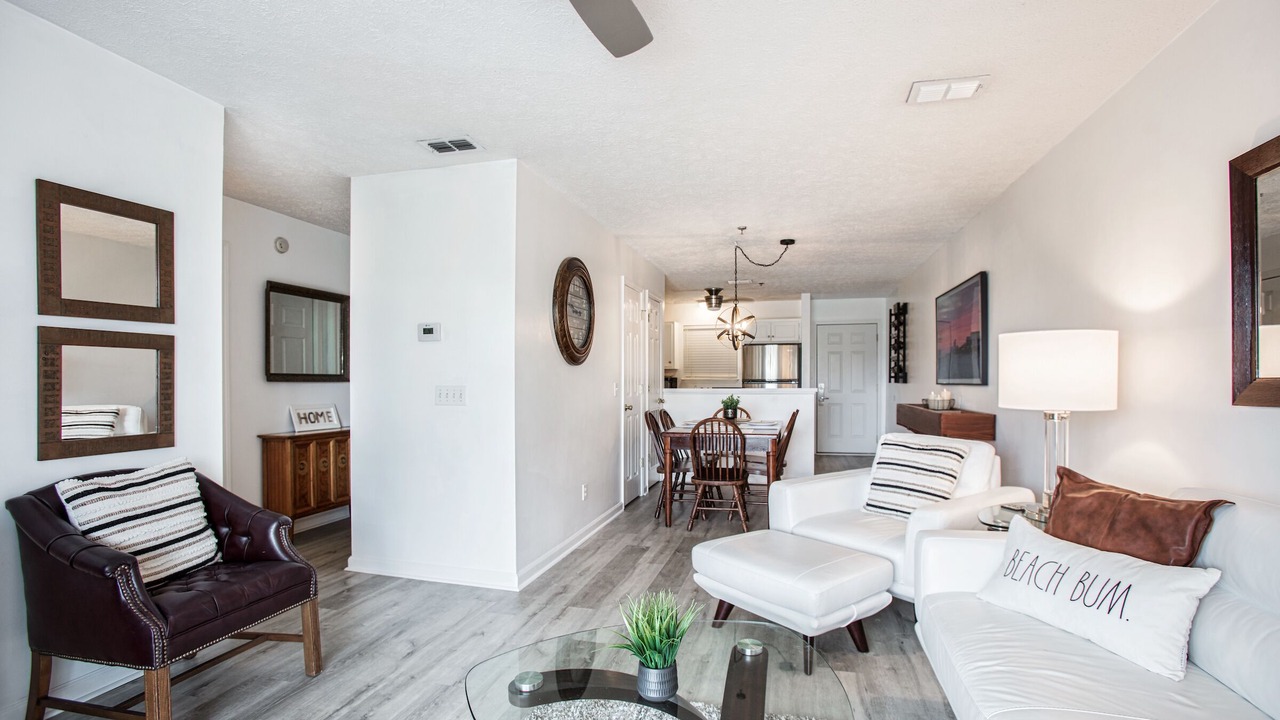 Photo of Livingroom in Bahama Beach