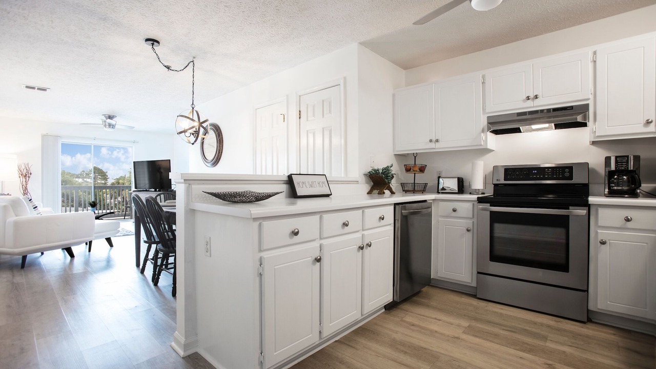 Photo of Kitchen in Bahama Beach