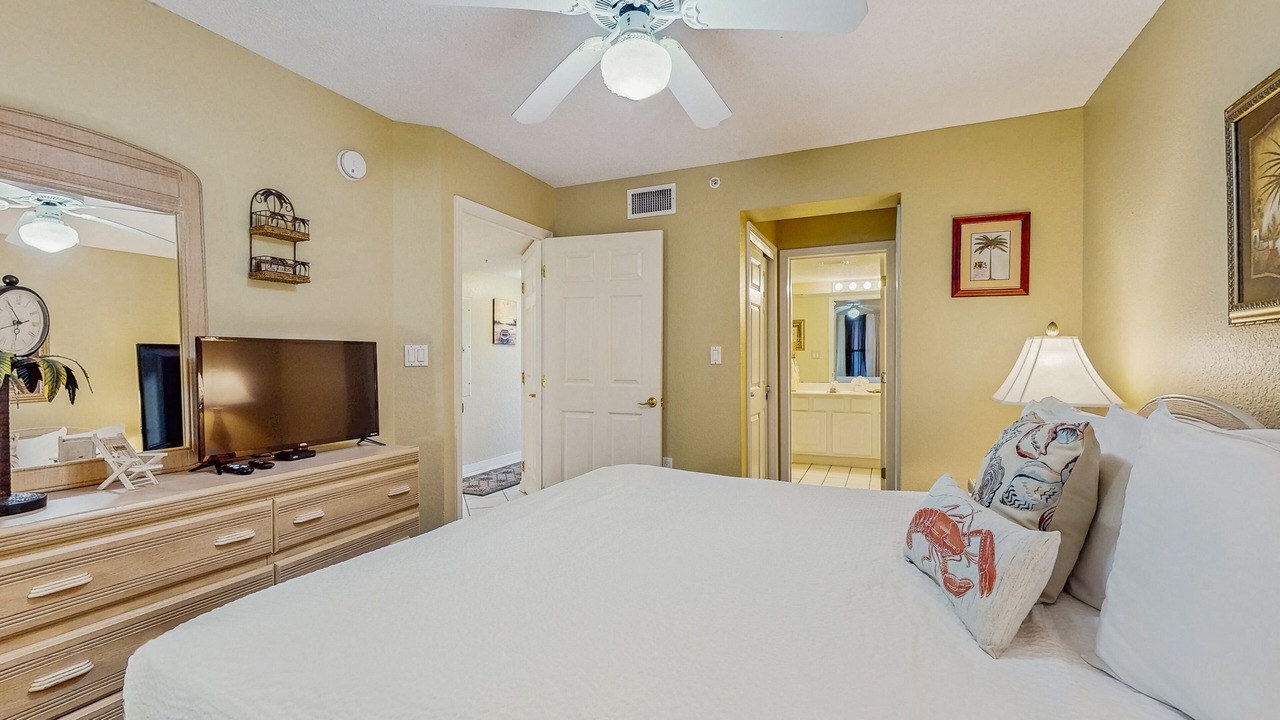 Photo of Bedroom in Fort Walton Beach