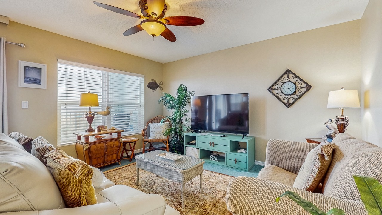 Photo of Livingroom in Fort Walton Beach