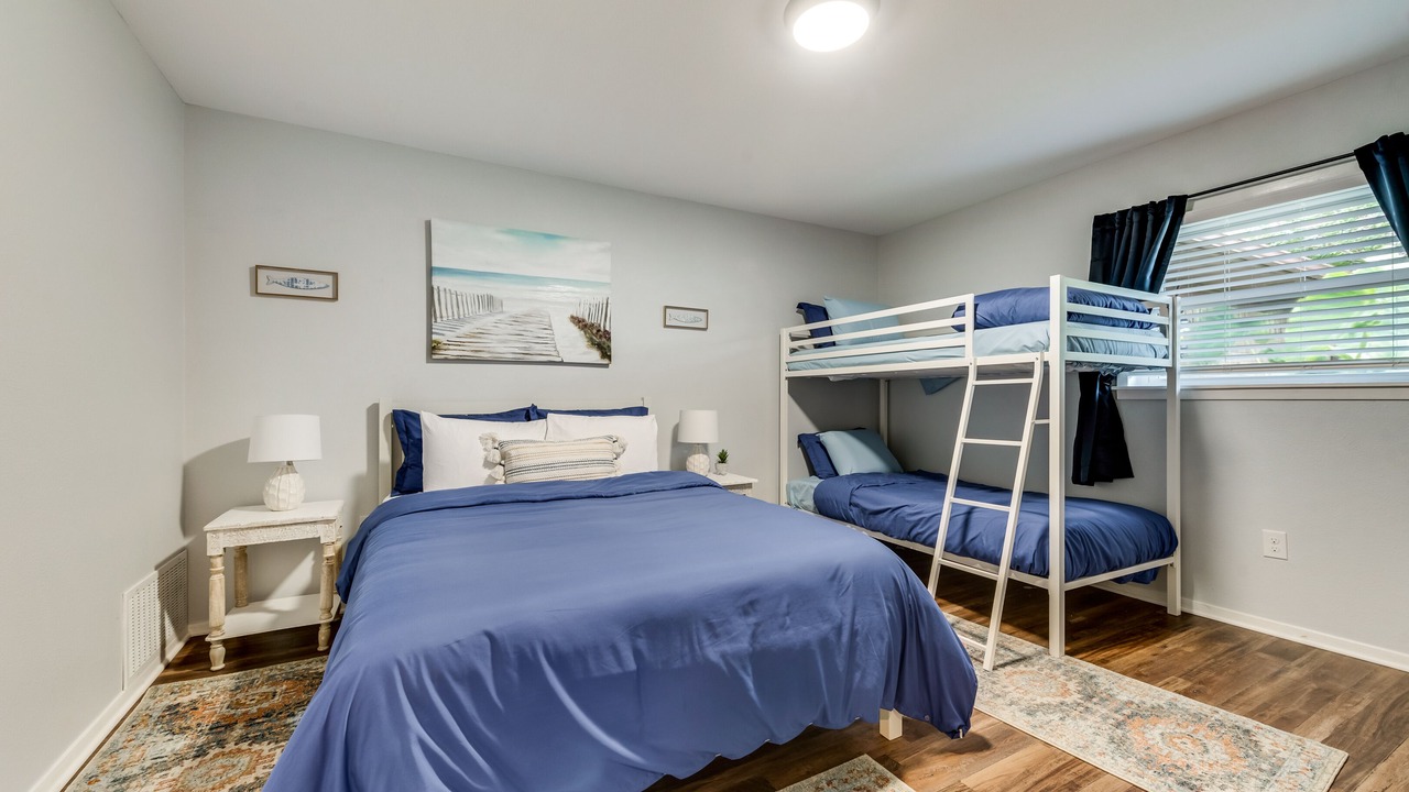 Photo of Bedroom in Emory
