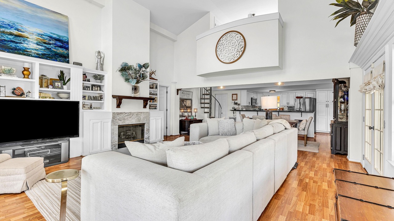 Photo of Livingroom in Pleasure Point