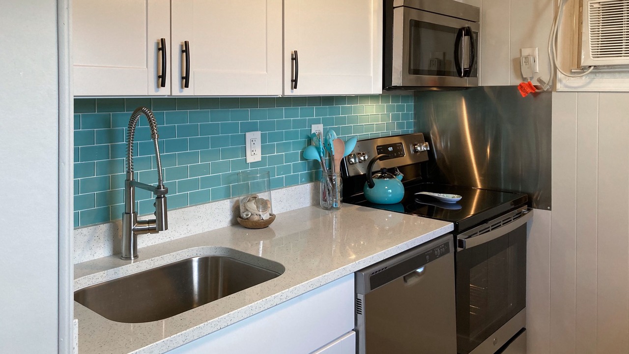 Photo of Kitchen in Kiska Beach