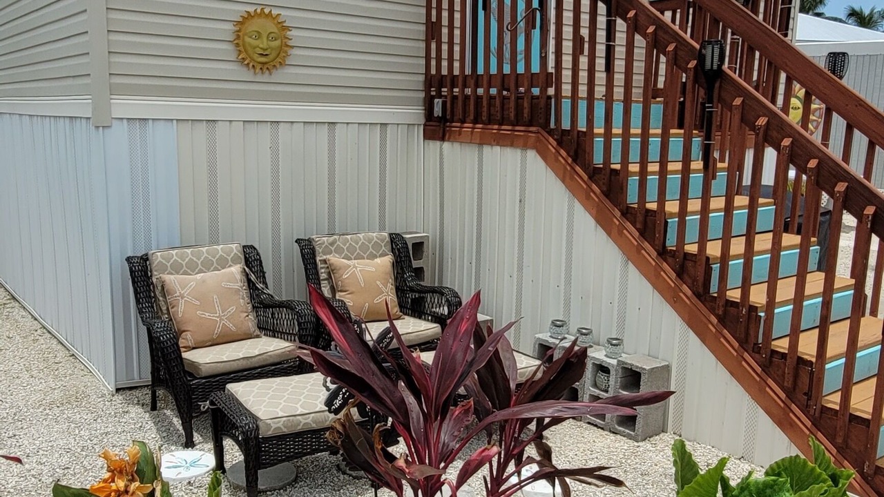 Photo of Patio Balcony in Cutthroat Harbor Estates