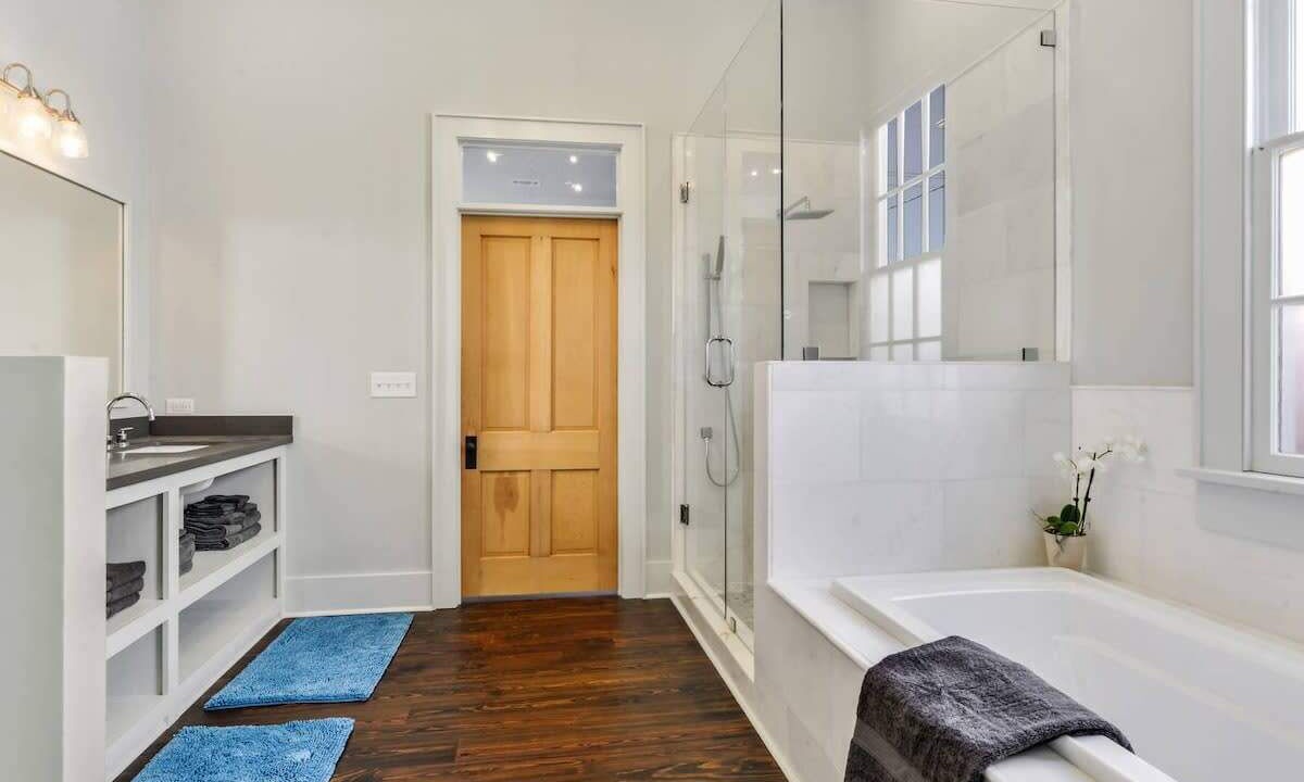 Photo of Bathroom in Treme