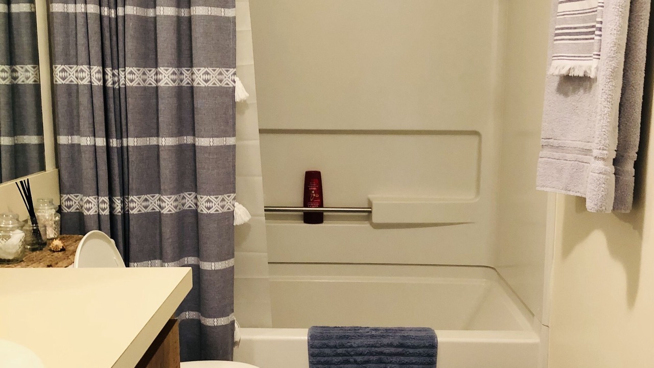 Photo of Bathroom in East Naples