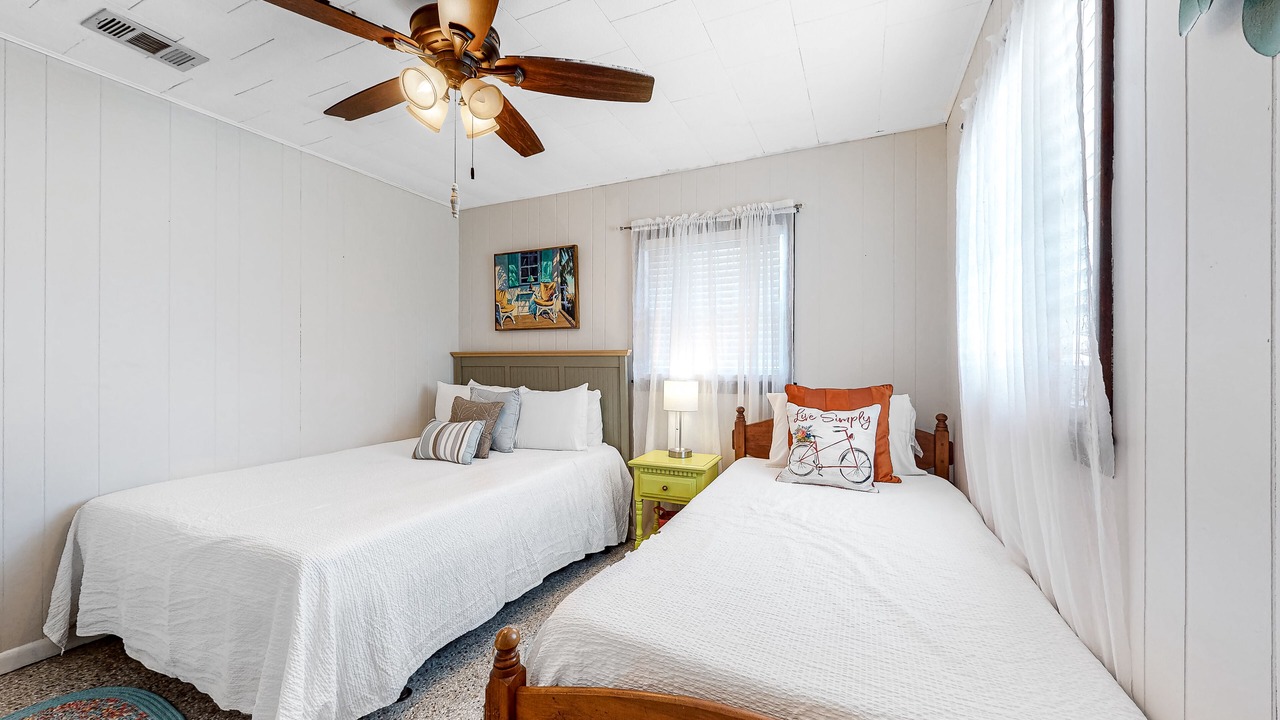 Photo of Bedroom in Kiska Beach