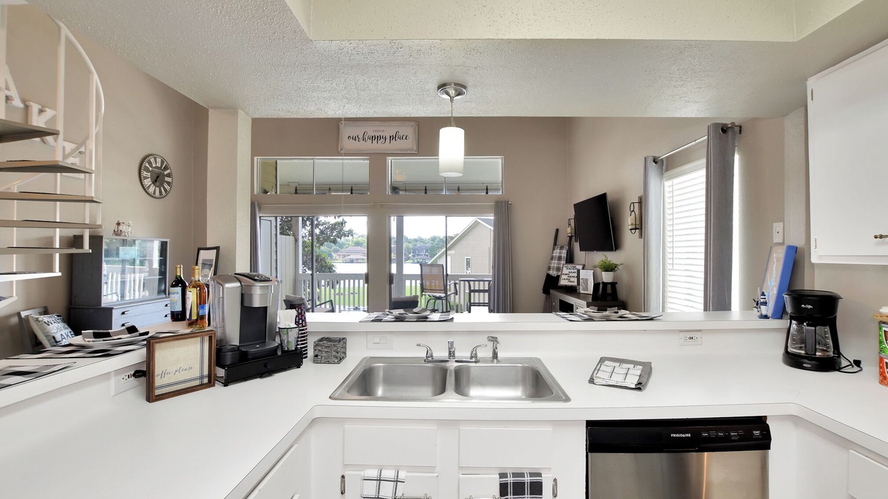 Photo of Kitchen in April Sound