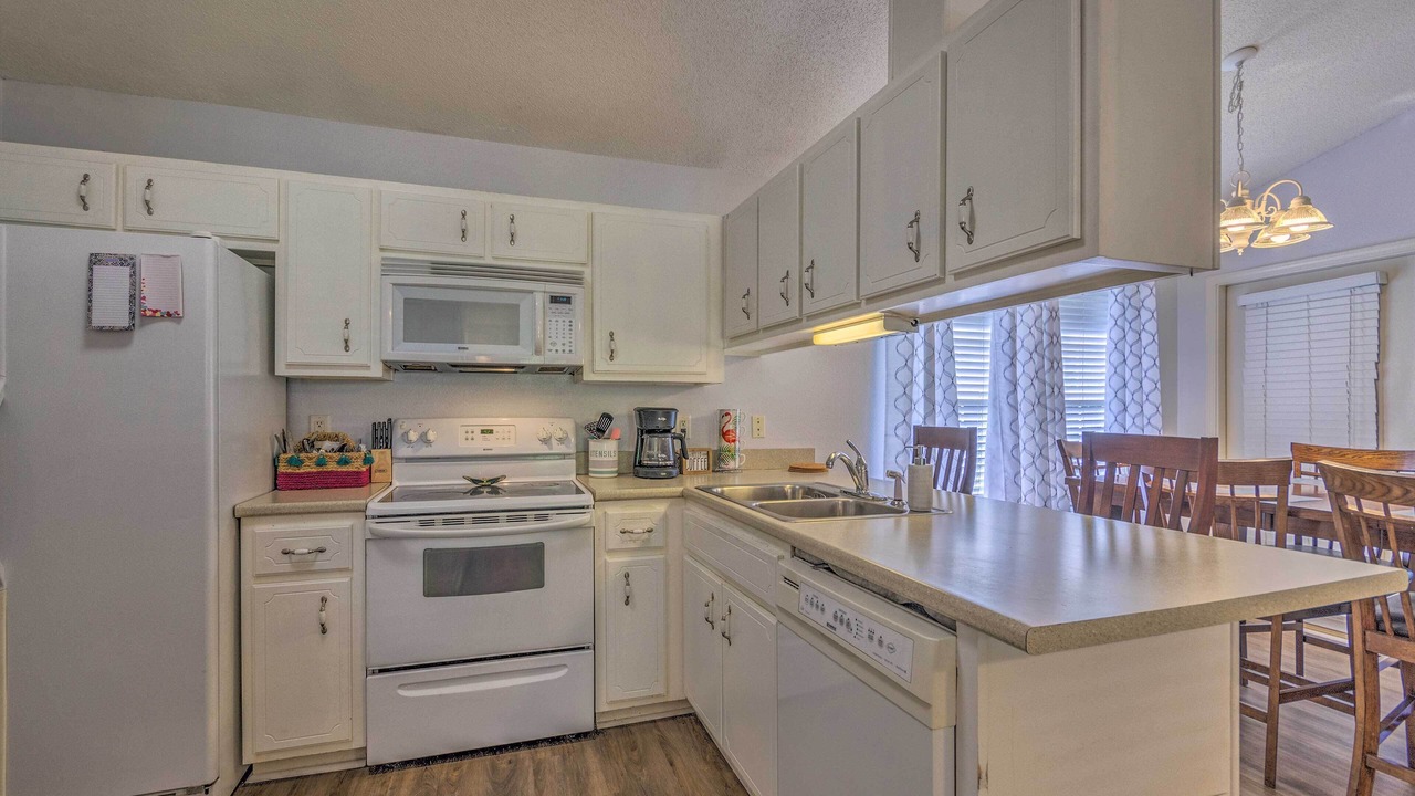 Photo of Kitchen in North Northwest Pensacola