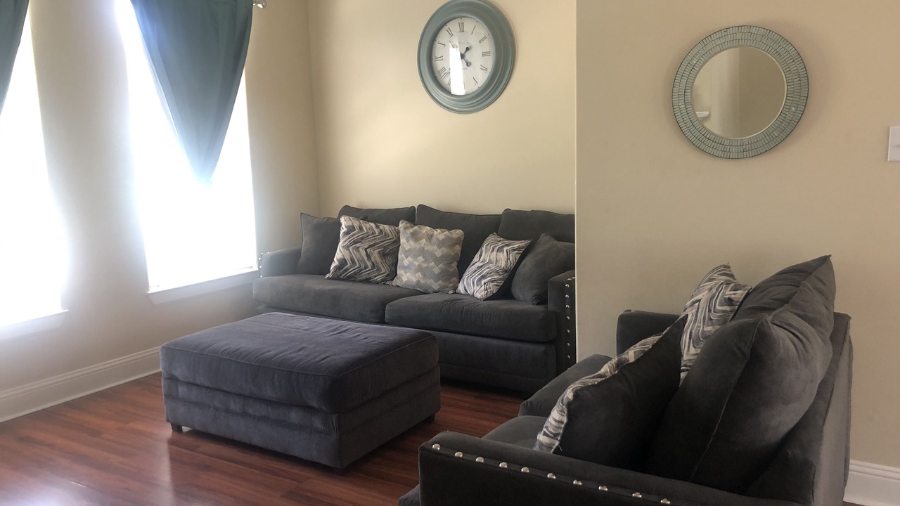 Photo of Livingroom in Greater Heights