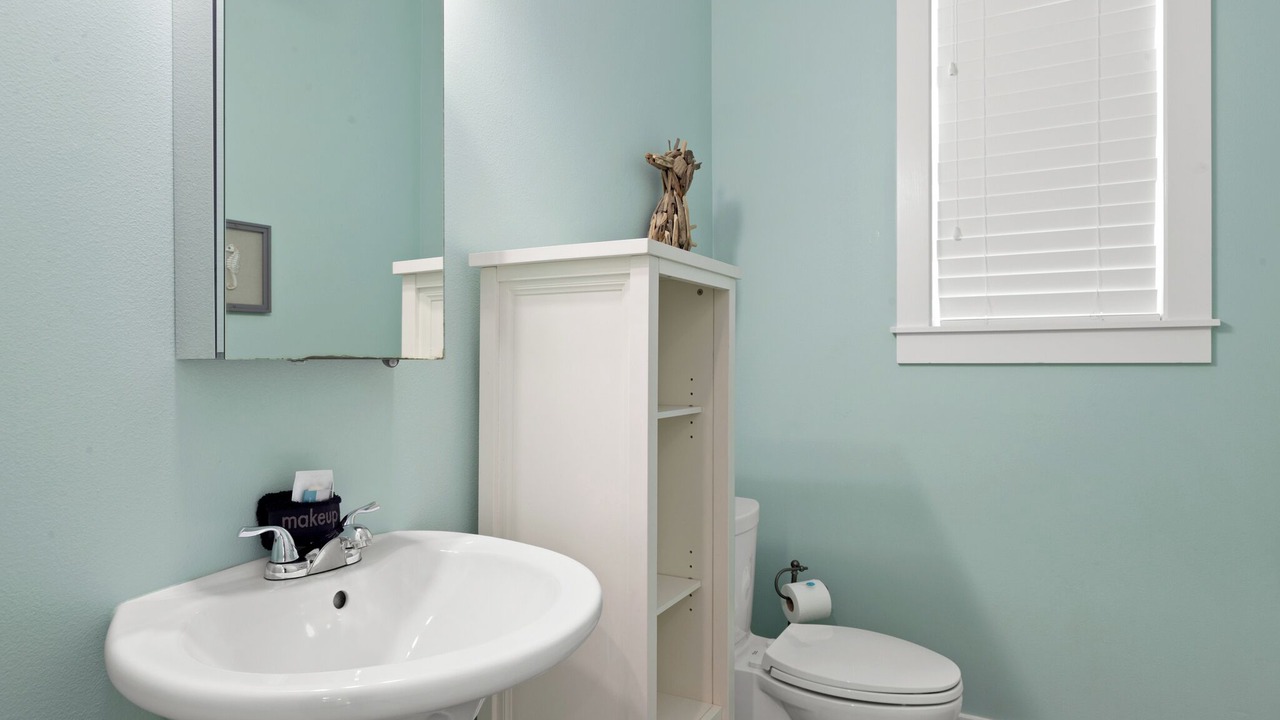 Photo of Bathroom in Kiska Beach