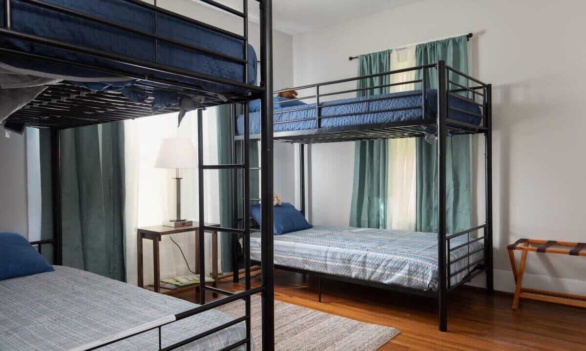 Photo of Bedroom in Redmont Park
