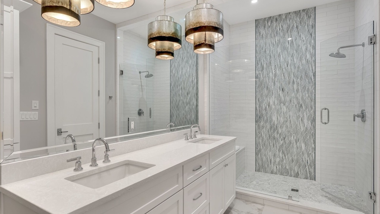 Photo of Bathroom in Cottage District