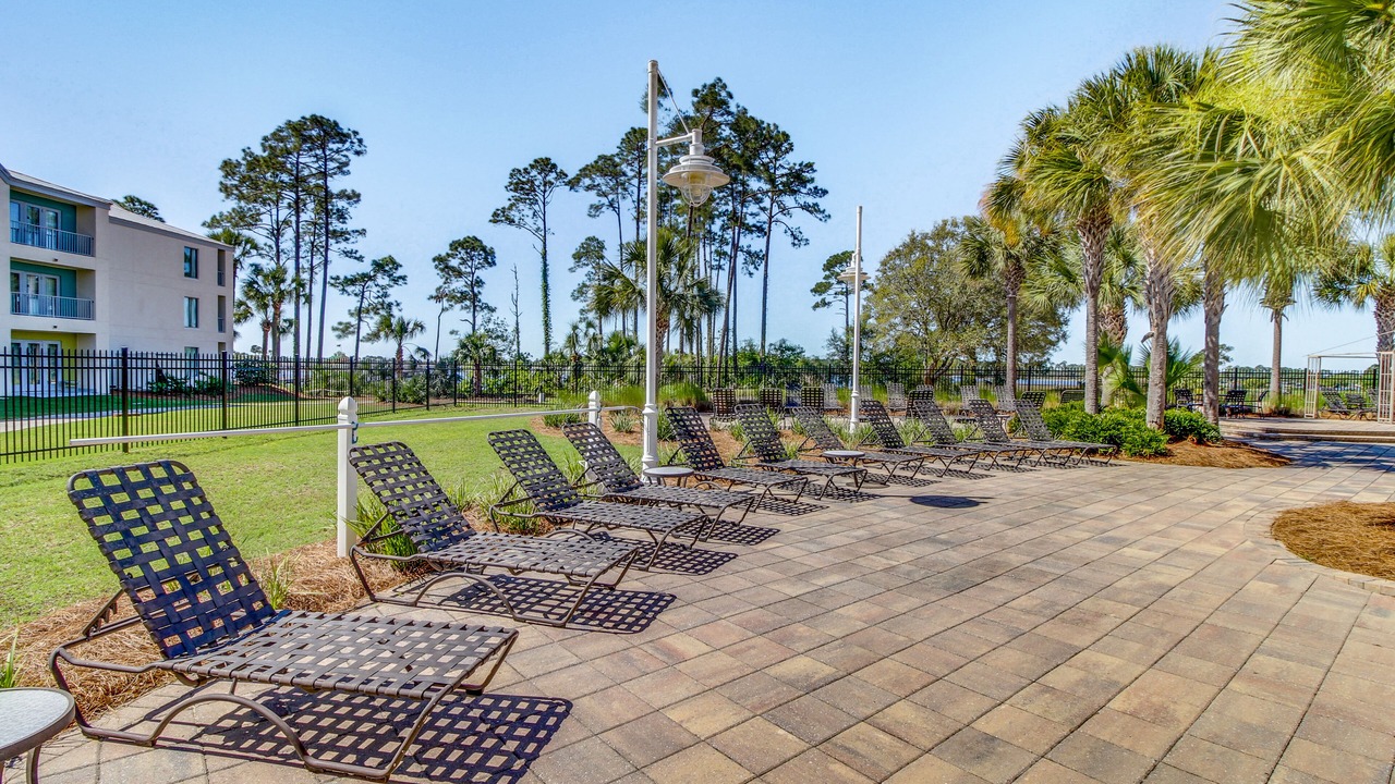 Photo of Patio Balcony in Upper Grand Lagoon