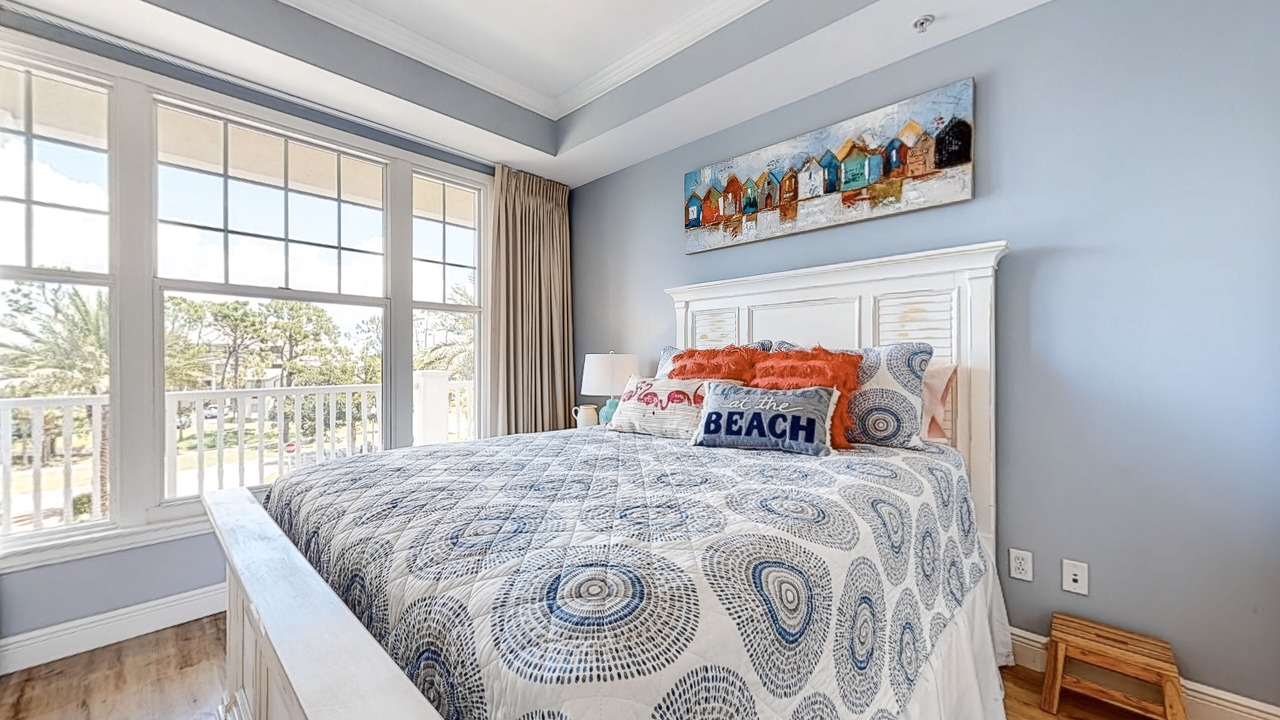 Photo of Bedroom in Upper Grand Lagoon