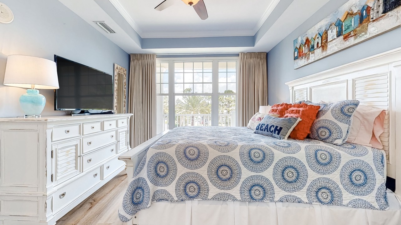 Photo of Bedroom in Upper Grand Lagoon