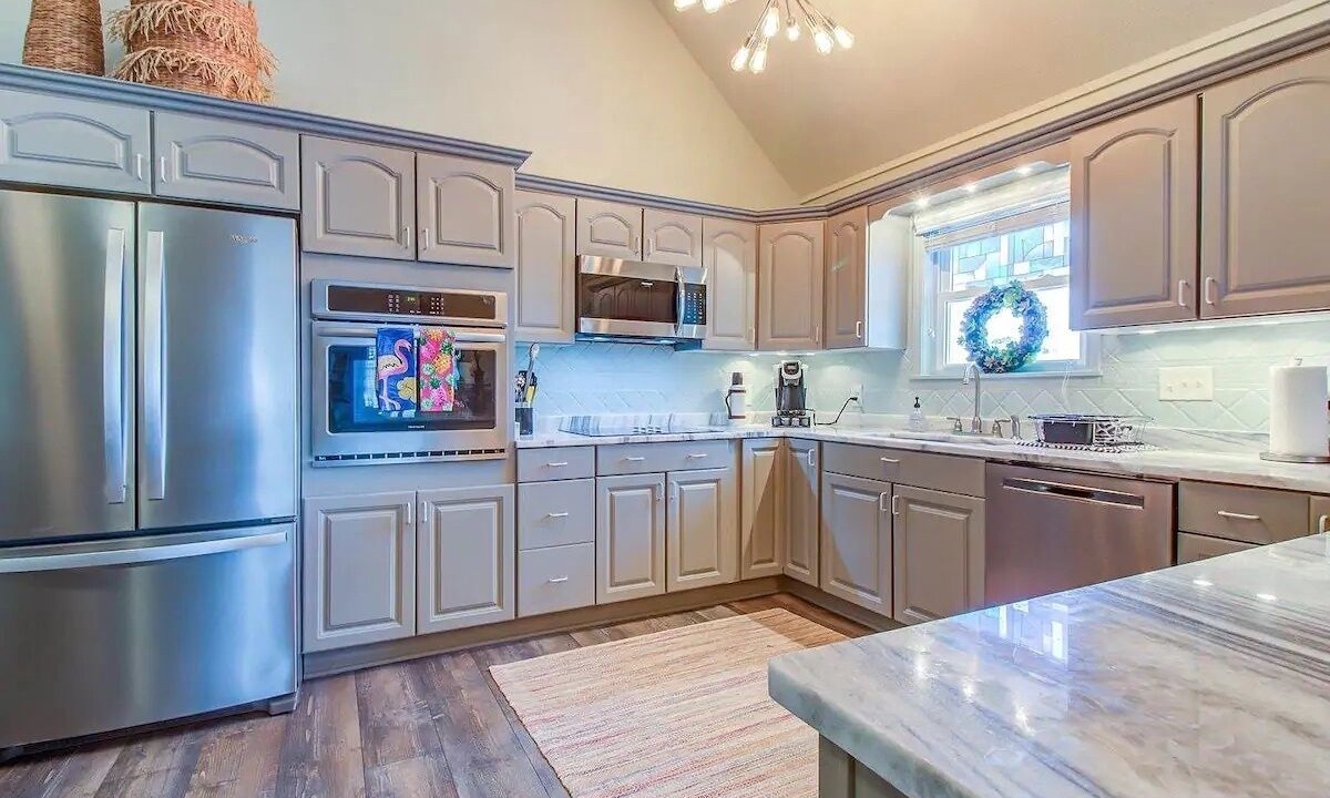 Photo of Kitchen in Shoreline Park