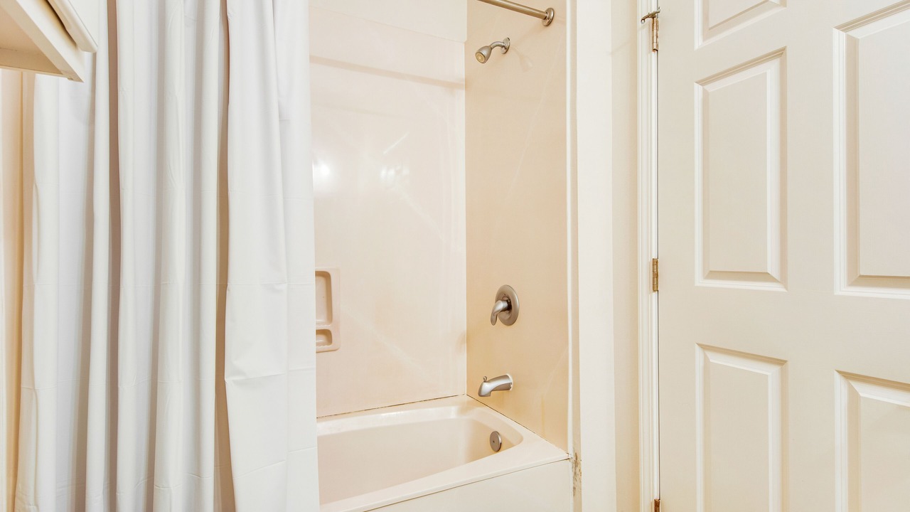 Photo of Bathroom in Rosemary Beach