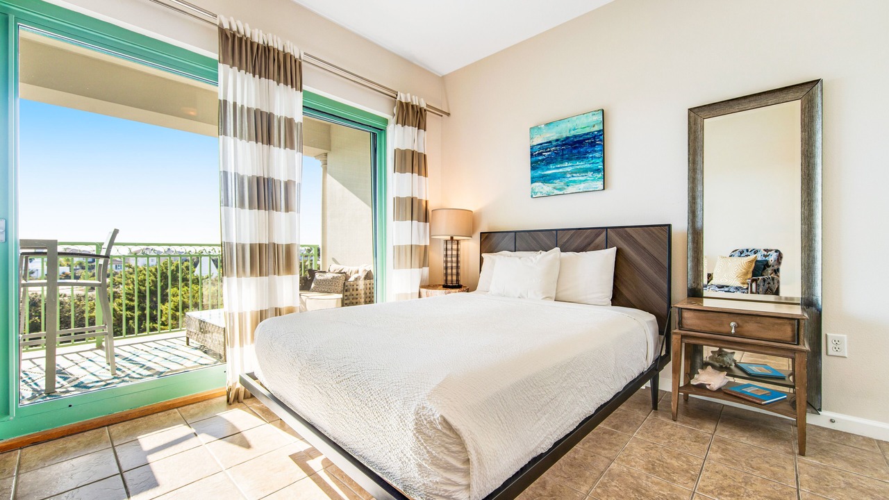 Photo of Bedroom in Rosemary Beach