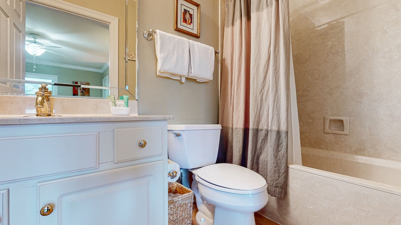 Photo of Bathroom in Santa Rosa Beach