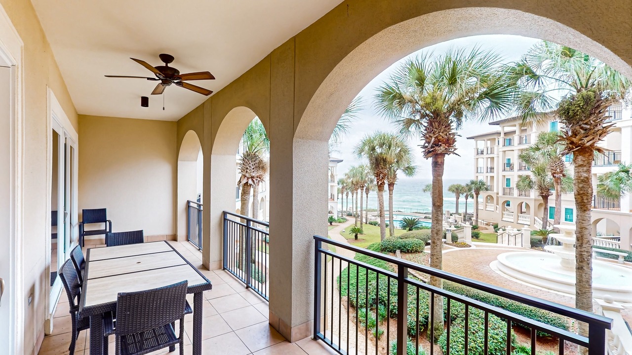 Photo of Patio Balcony in Santa Rosa Beach