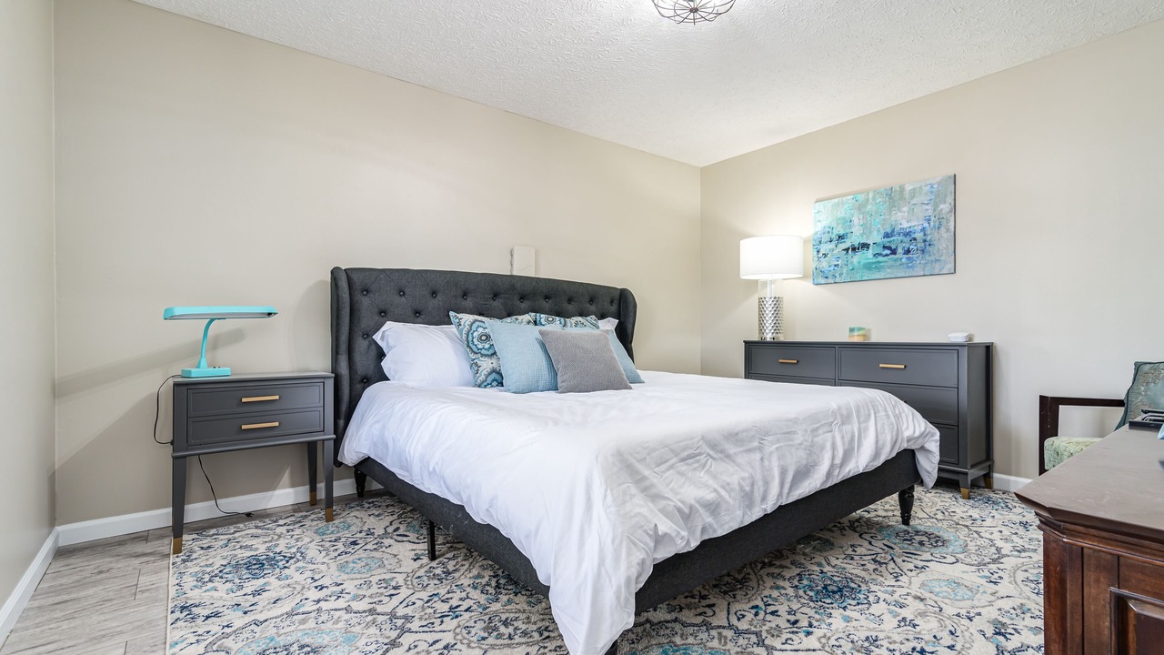Photo of Bedroom in Laguna Beach Estates
