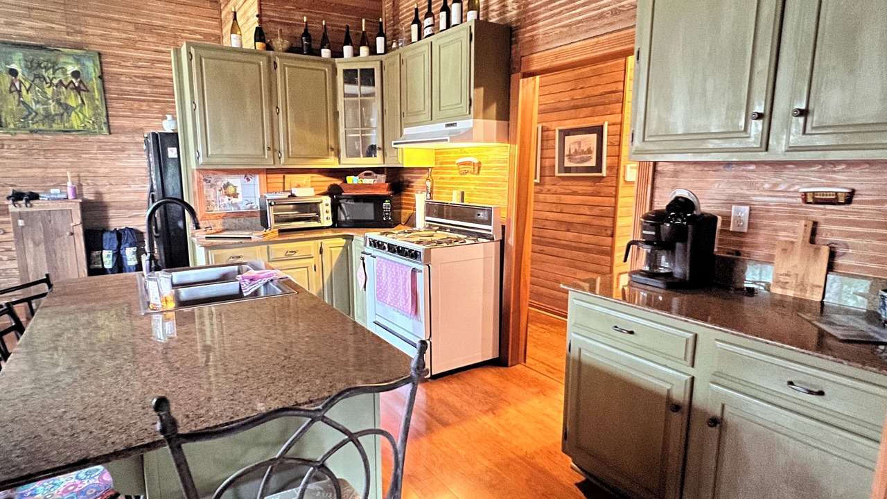 Photo of Kitchen in Ponchatoula