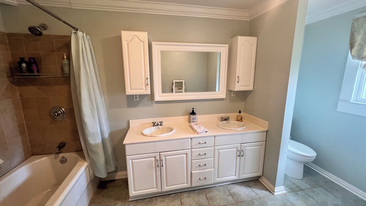 Photo of Bathroom in Ponchatoula