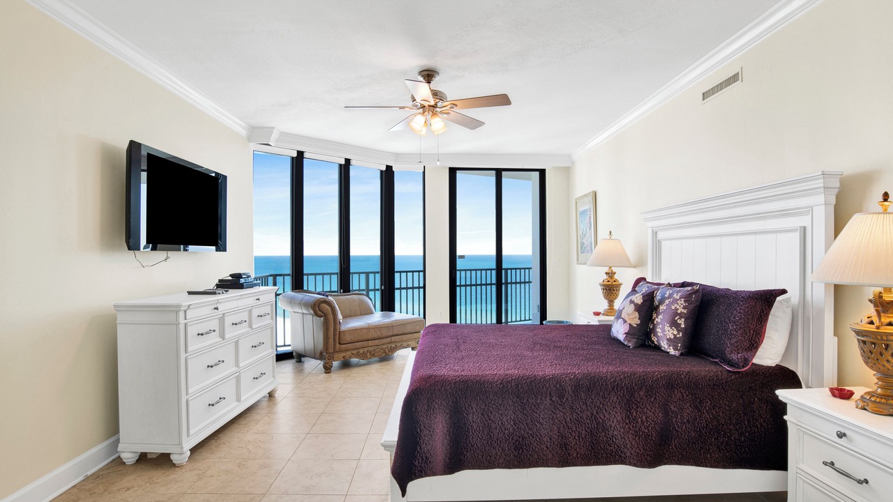 Photo of Bedroom in Orange Beach East