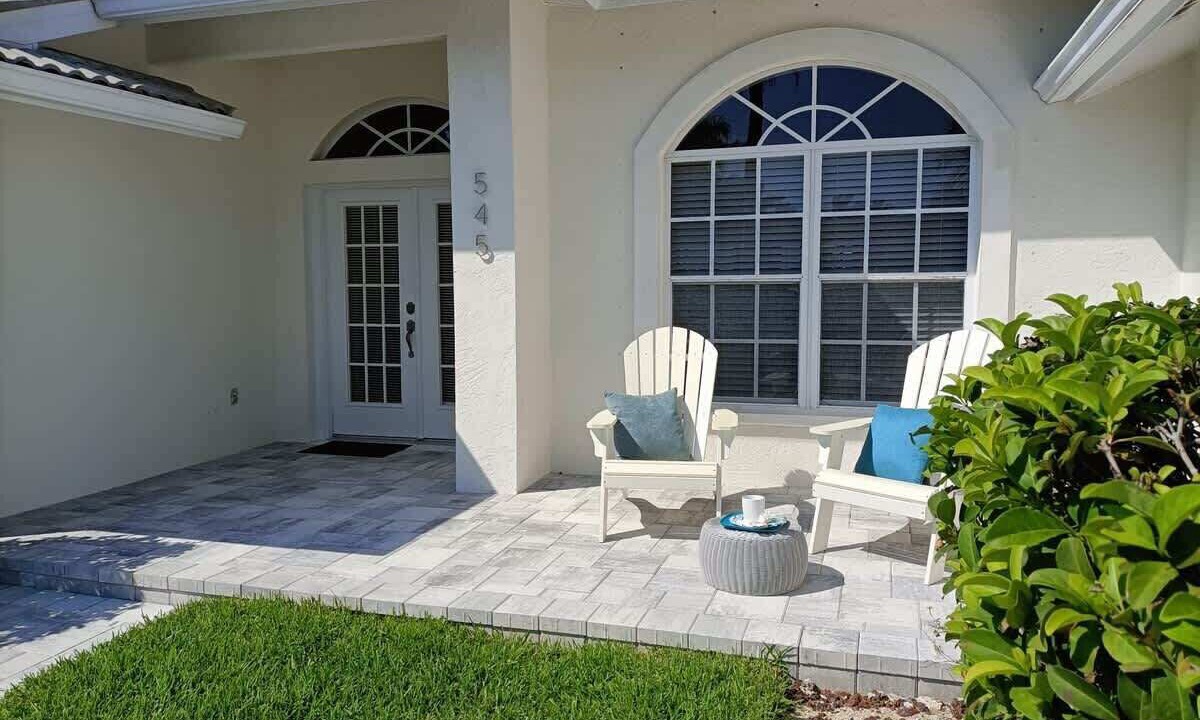 Photo of Patio Balcony in Eight Lakes