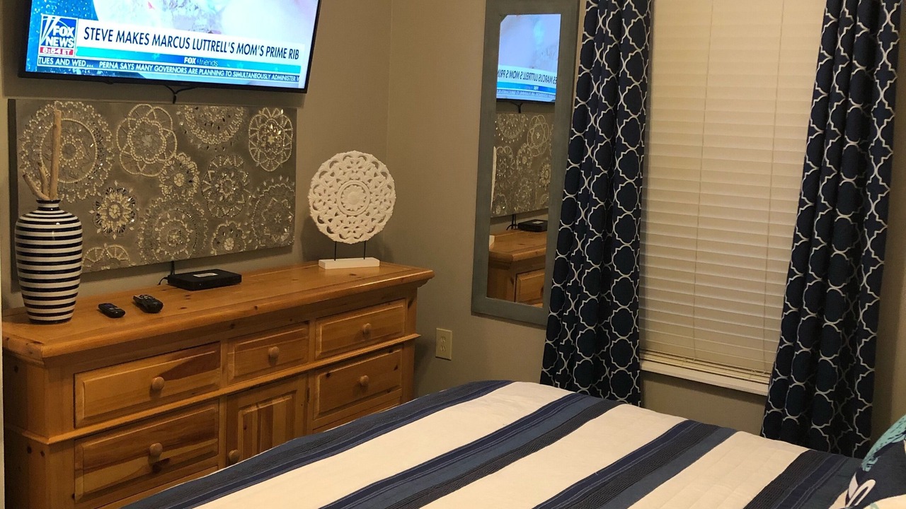 Photo of Bedroom in Fort Morgan