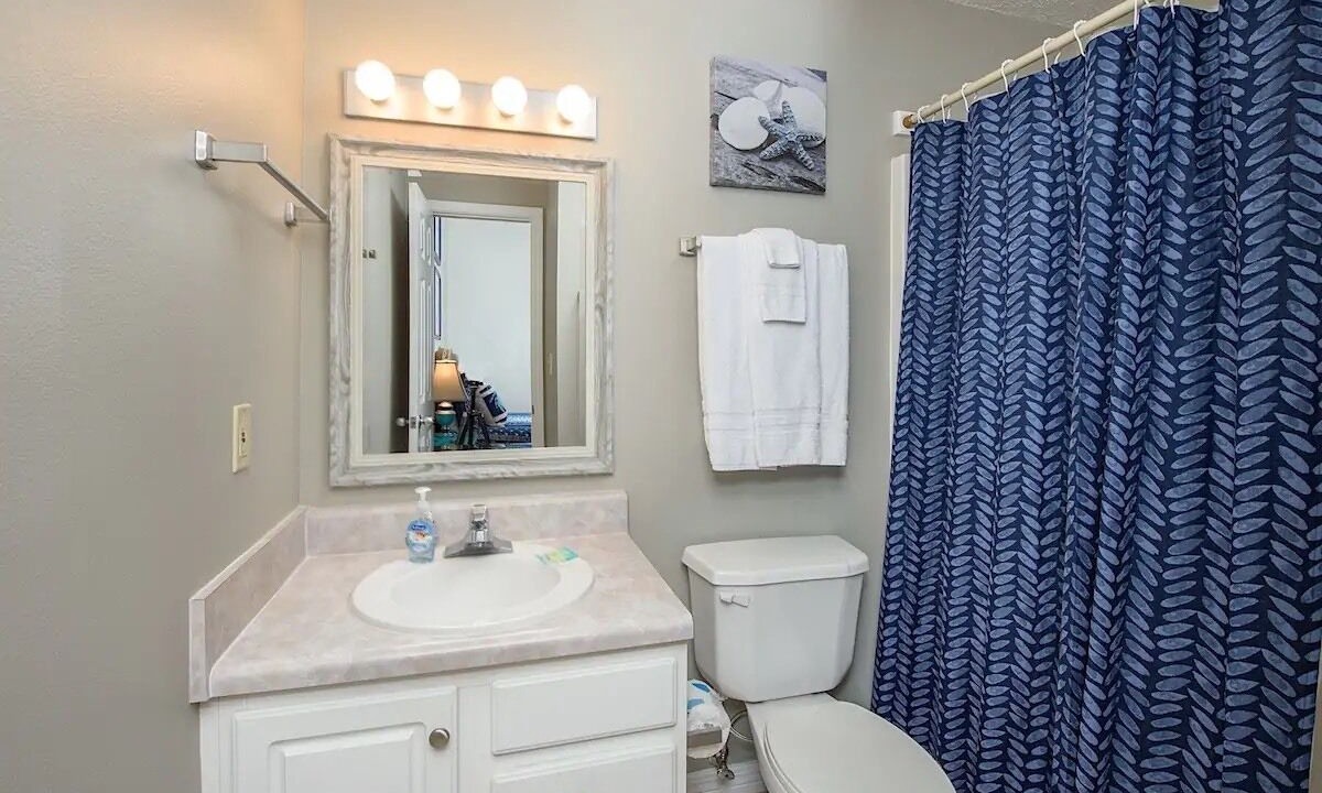 Photo of Bathroom in Fort Morgan