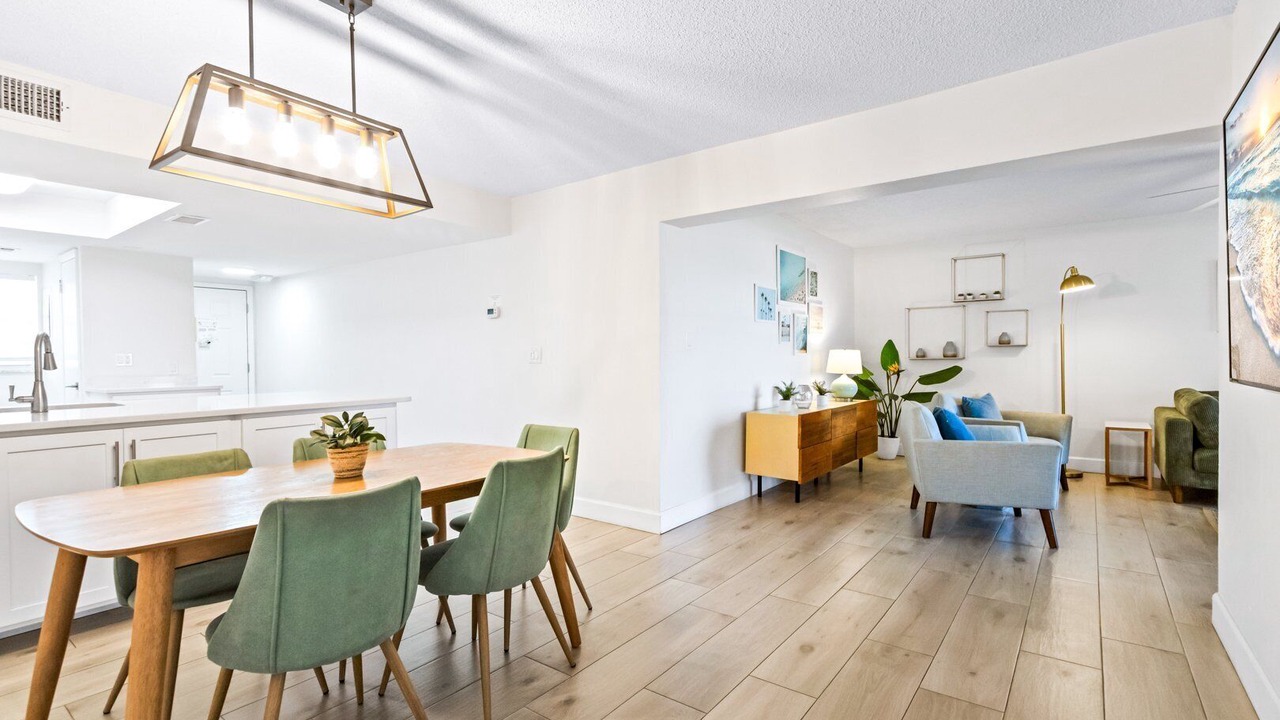 Photo of Bedroom in Cocoa Beach
