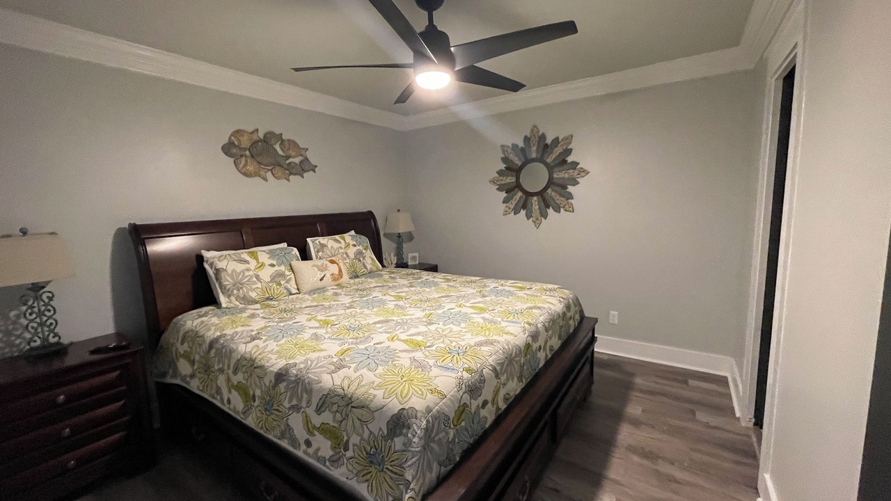 Photo of Bedroom in Holiday Isle