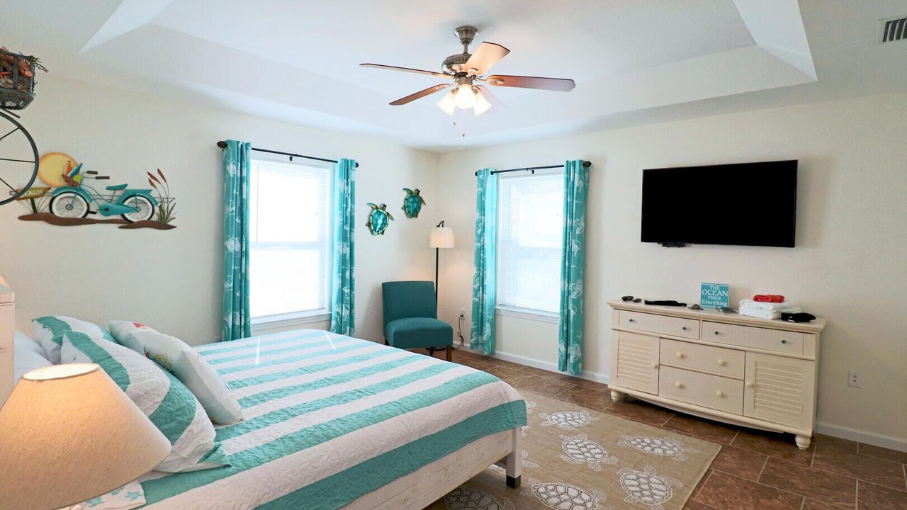 Photo of Bedroom in Mexico Beach
