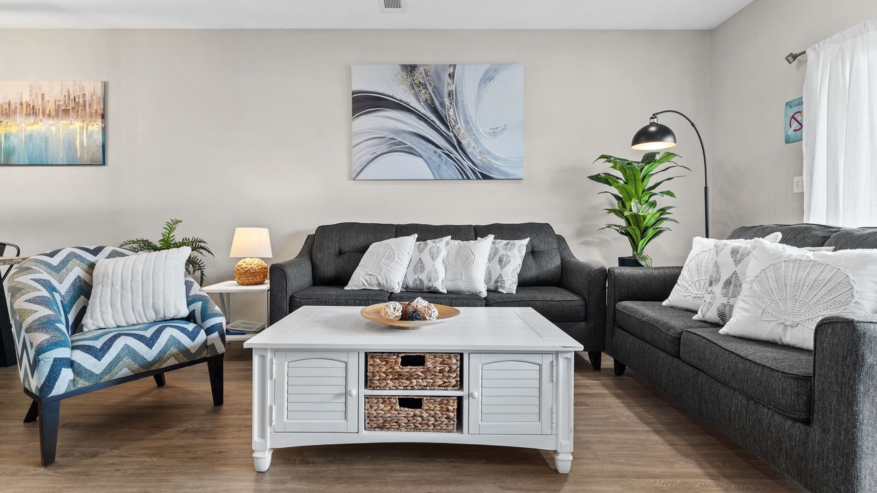 Photo of Livingroom in Miramar Beach