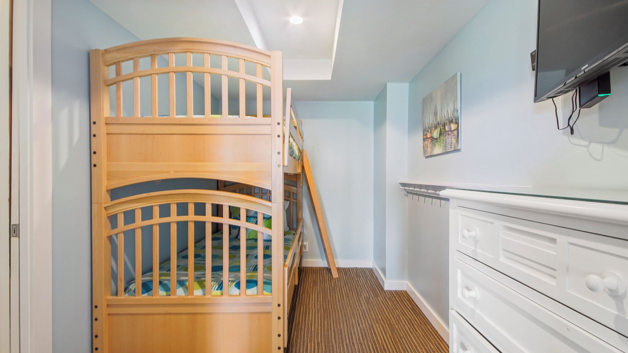 Photo of Bedroom in Fort Bay