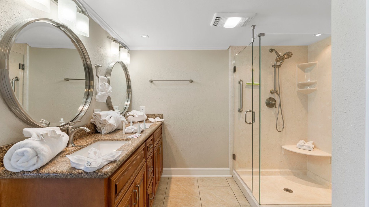 Photo of Bathroom in Gulf Lagoon Beach