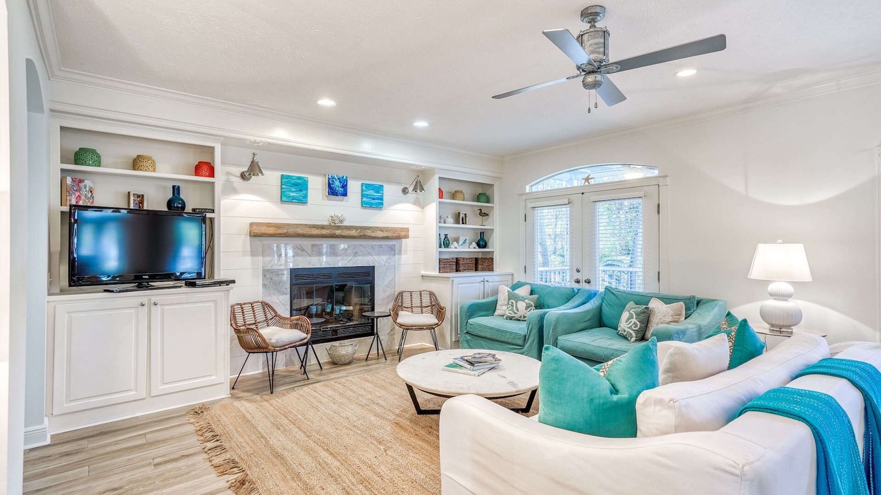 Photo of Livingroom in Sugarwood Beach