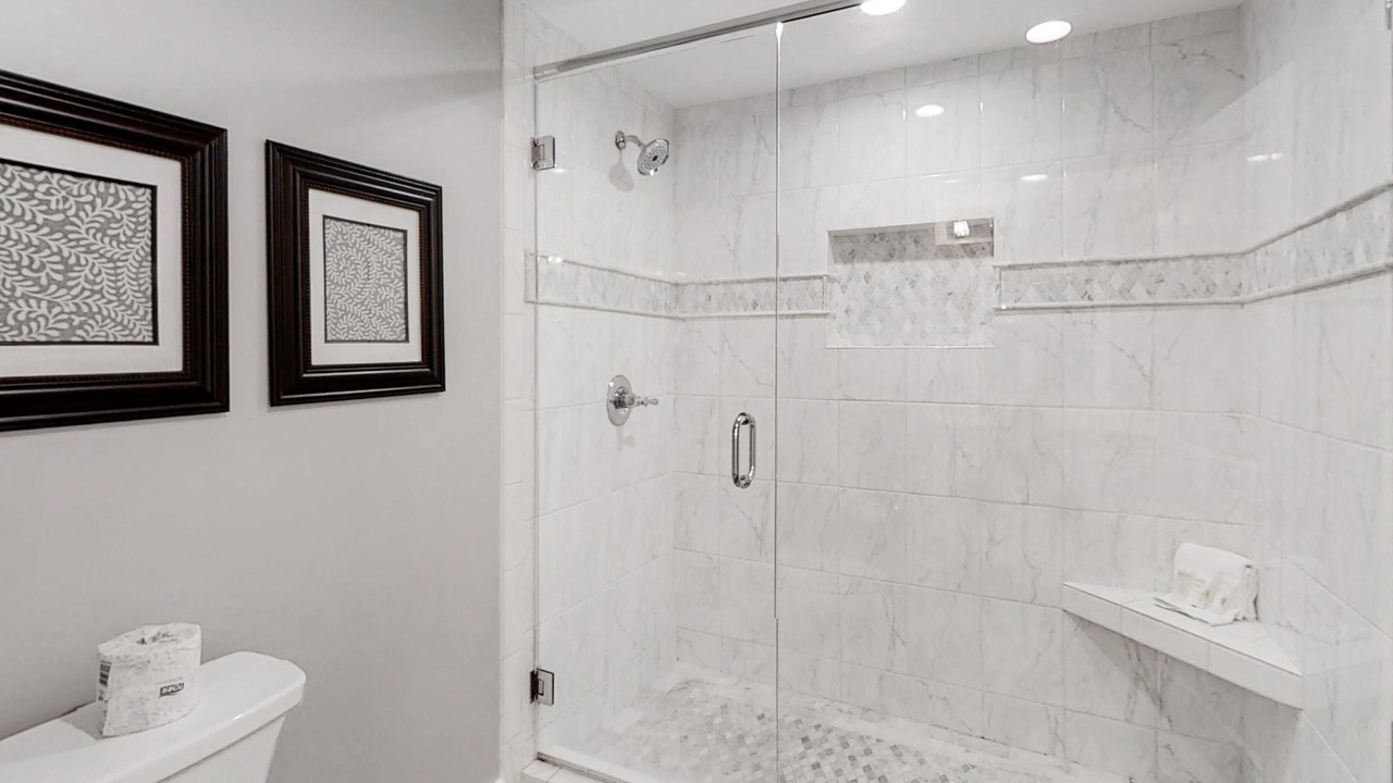 Photo of Bathroom in Rosemary Beach