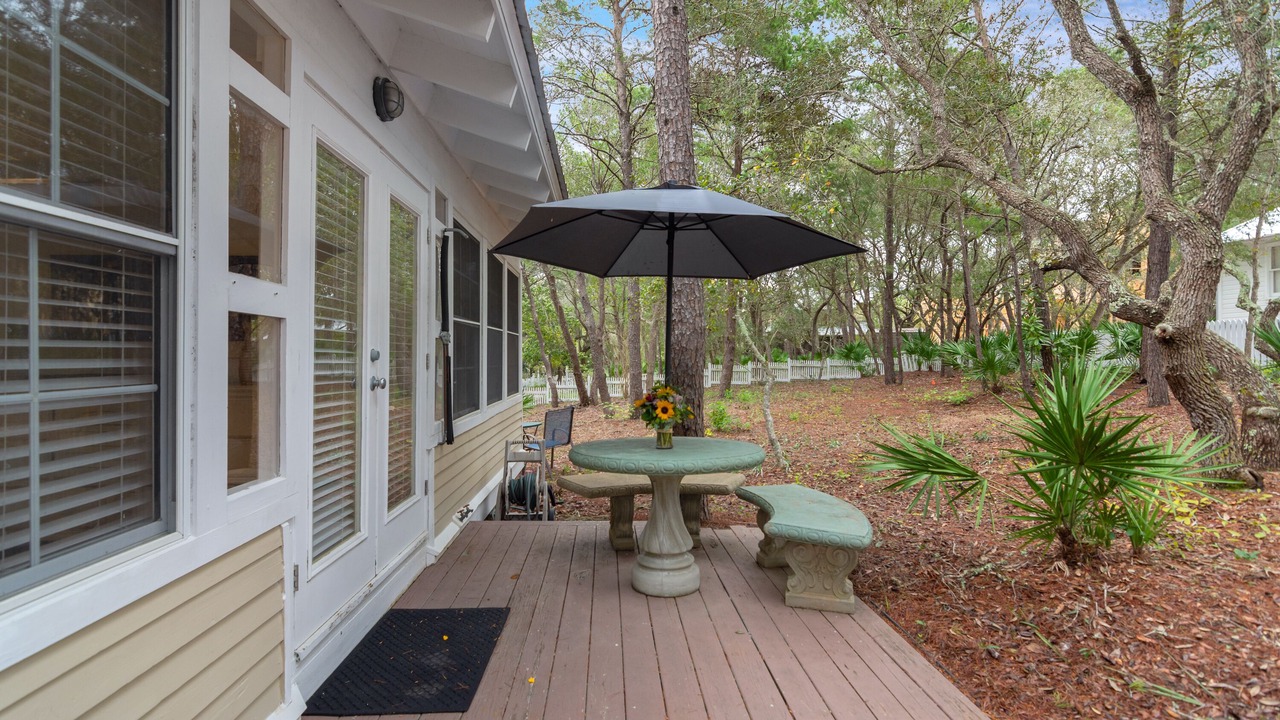 Photo of Patio Balcony in Seaside