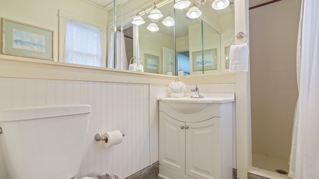 Photo of Bathroom in Seaside