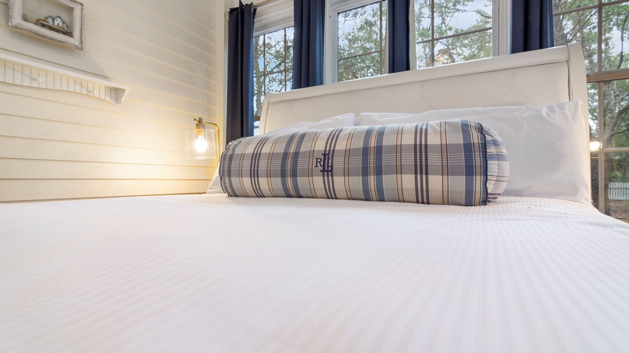 Photo of Bedroom in Seaside