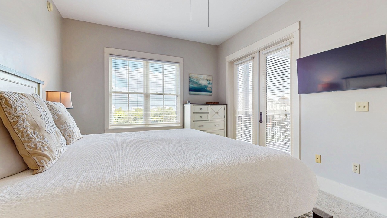 Photo of Bedroom in Santa Rosa Beach