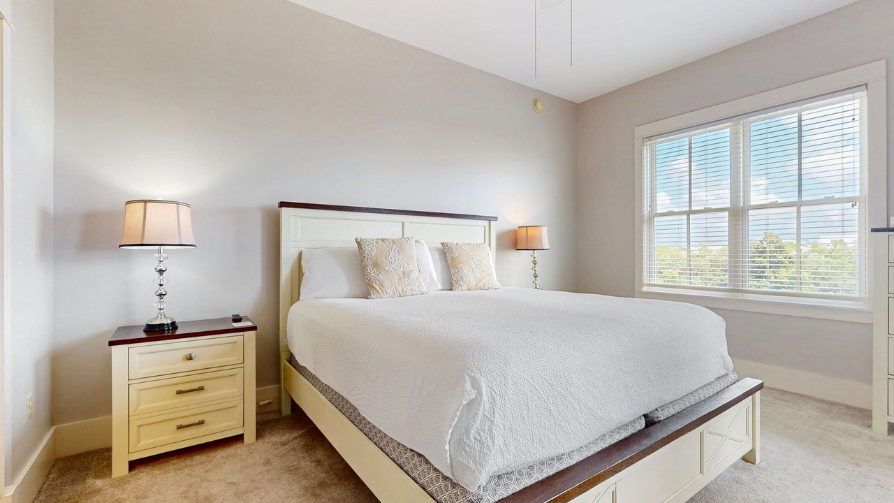 Photo of Bedroom in Santa Rosa Beach
