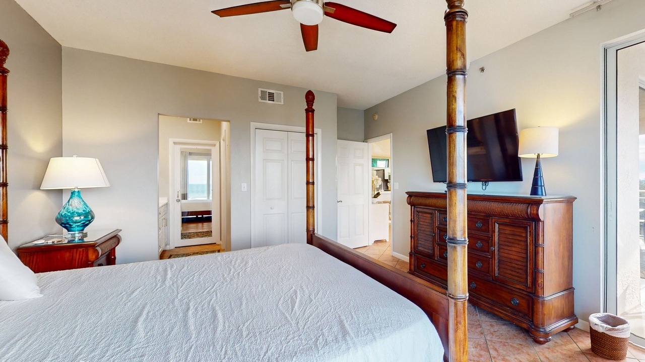 Photo of Bedroom in Rosemary Beach