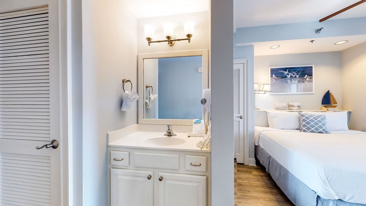 Photo of Bathroom in Sunnyside