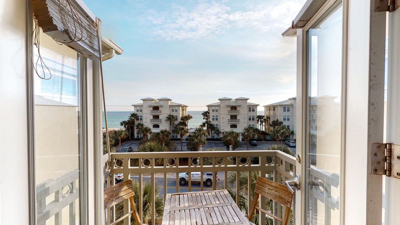 Photo of Outdoor in Gulf Place