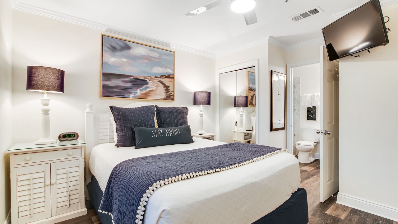 Photo of Bedroom in Gulf Place